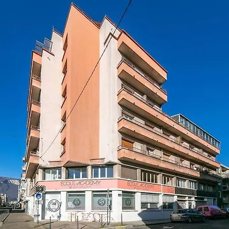 Proche Gare Et Gem: Equipe,wifi Fibre, Balcon شقة غرونوبل
