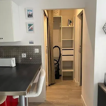 شقة Proche Gare Et Gem: Equipe,wifi Fibre, Balcon *